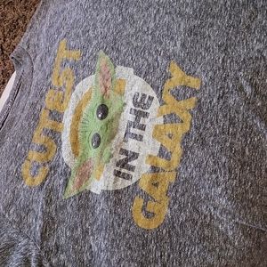 Baby Yoda t-shirt